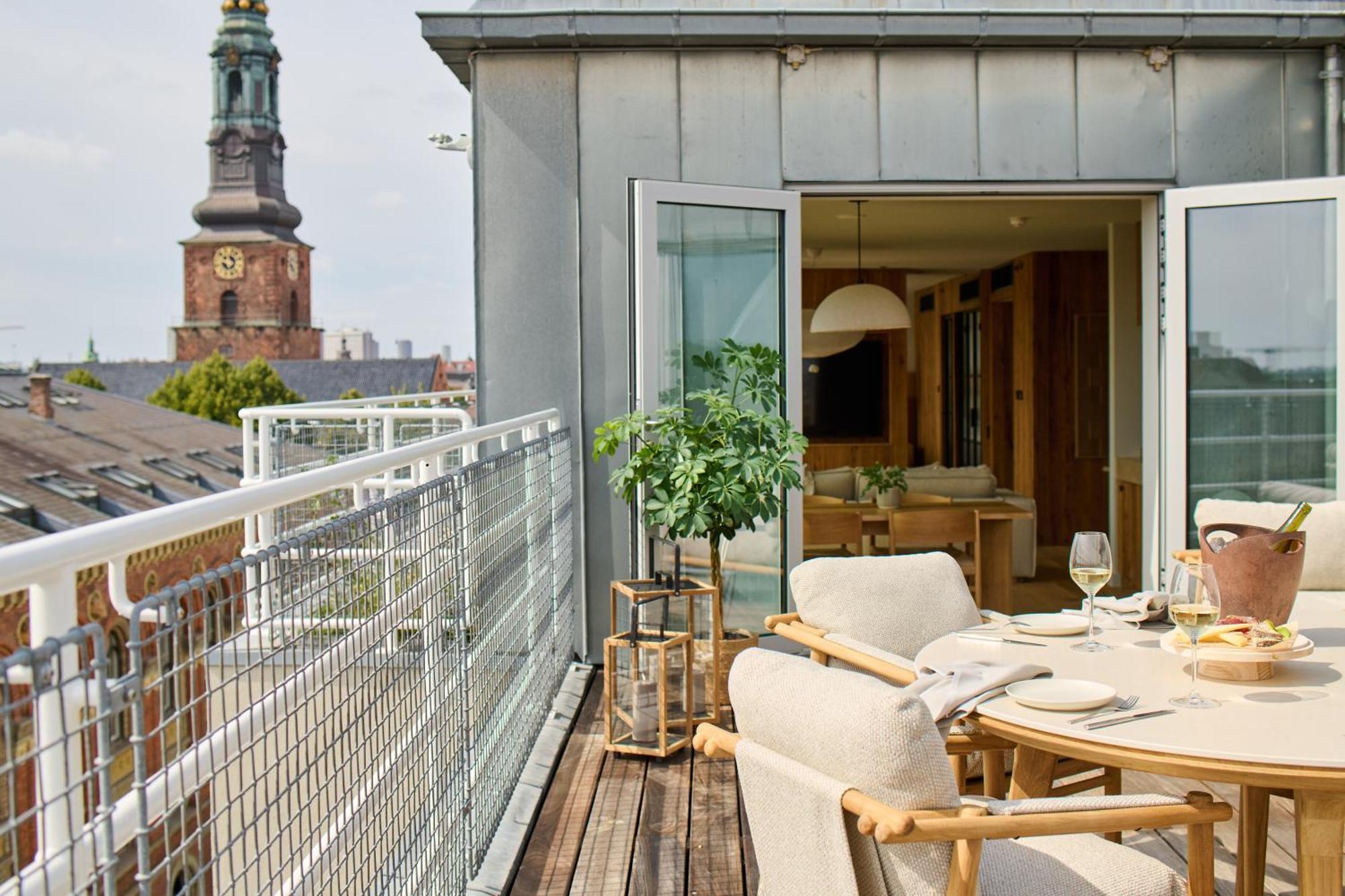 Flora Terrace House - Suite Executive